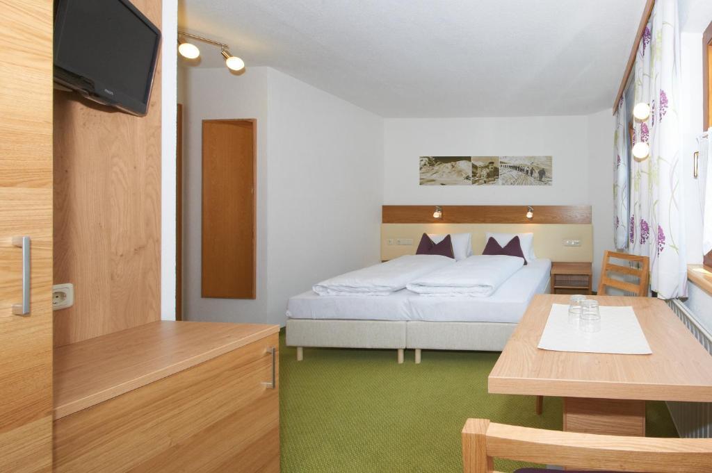 Haus Markus Strolz St. Anton am Arlberg Pokój zdjęcie